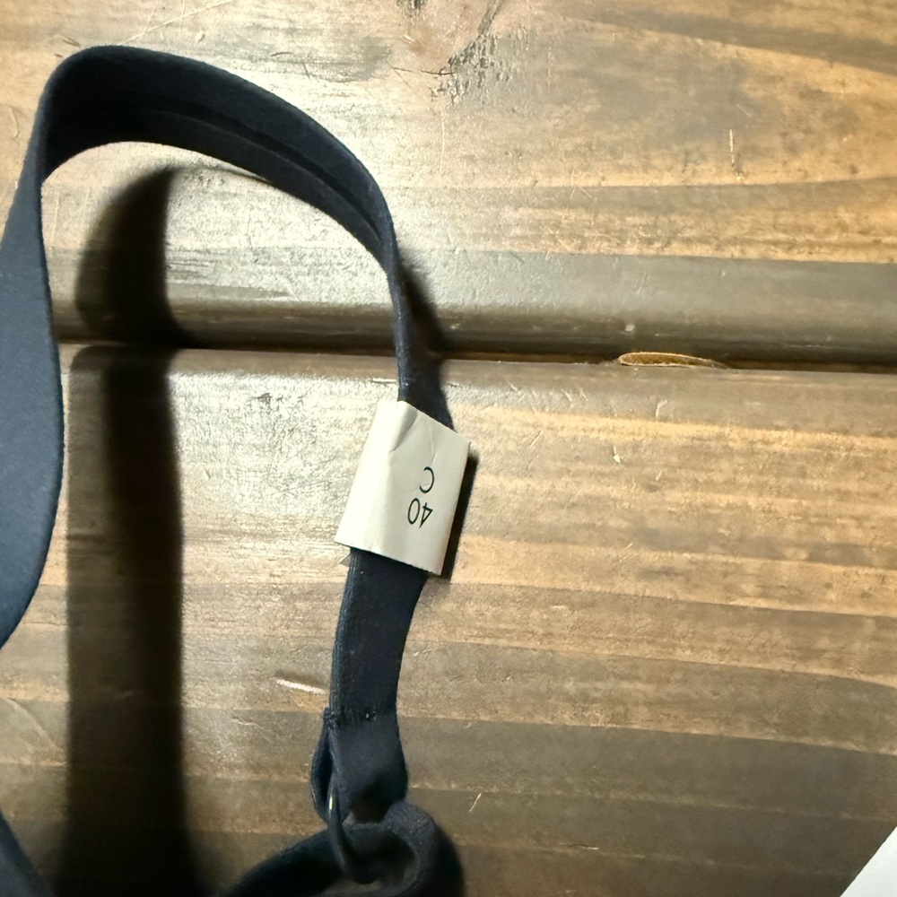 Calvin Klein Perfectly Fit Full Coverage T-Shirt Bra (various sizes listed) - Picture 5 of 5
